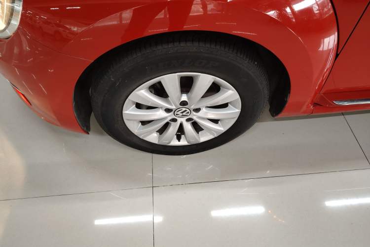 Used Volkswagen Beetle 2014 1.4TSI Fashion Edition Left Front Wheel Hub