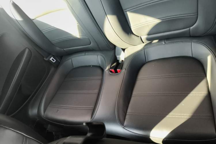 Used Volkswagen Beetle 2014 1.2TSI Fashion Edition Left Rear Seat