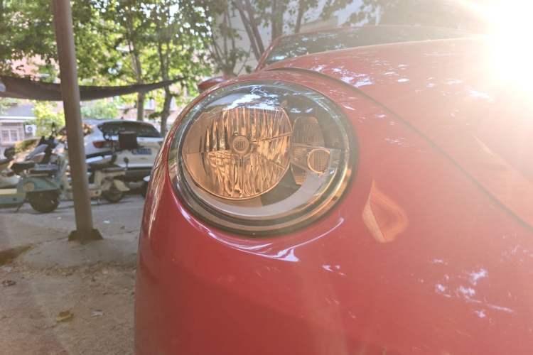 Used Volkswagen Beetle 2014 1.2TSI Fashion Edition Right Front Headlight
