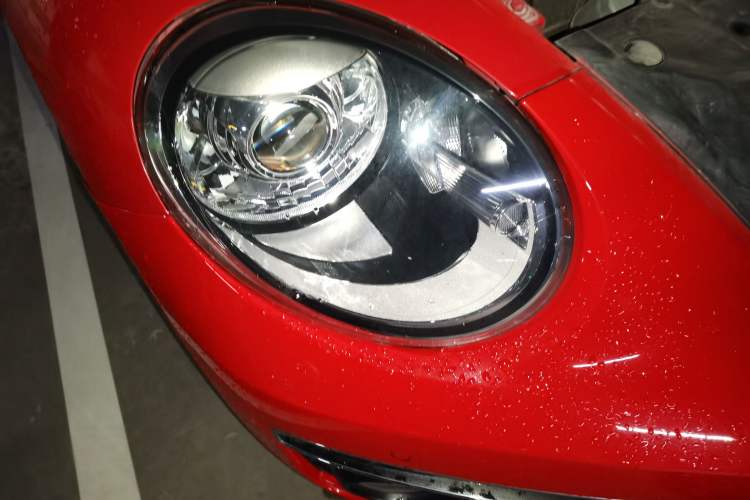 Used Volkswagen Beetle 2014 1.4TSI R-Line Right Front Headlight