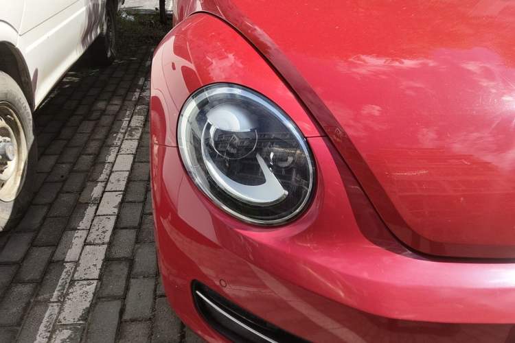 Used Volkswagen Beetle 2014 1.2TSI Comfort Model Right Front Headlight