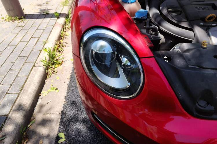 Used Volkswagen Beetle 2014 1.4TSI Fashion Edition Right Front Headlight