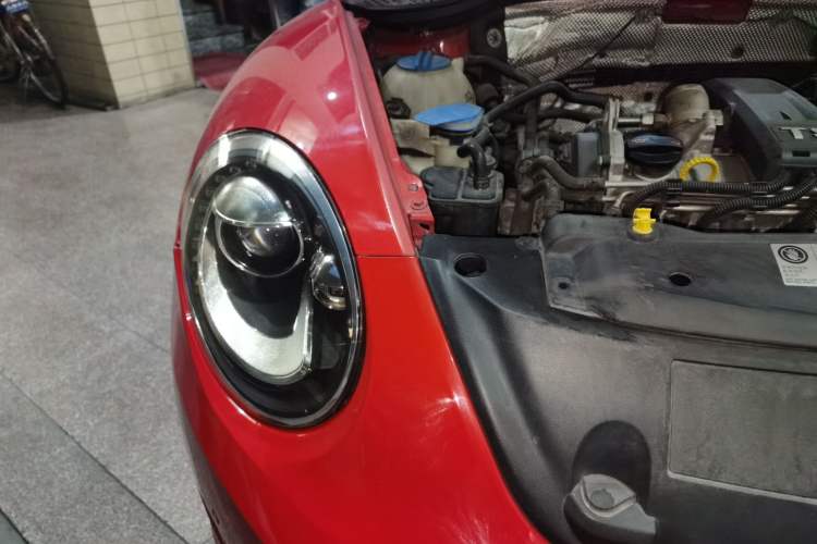 Used Volkswagen Beetle 2014 1.2TSI Fashion Edition Right Front Headlight