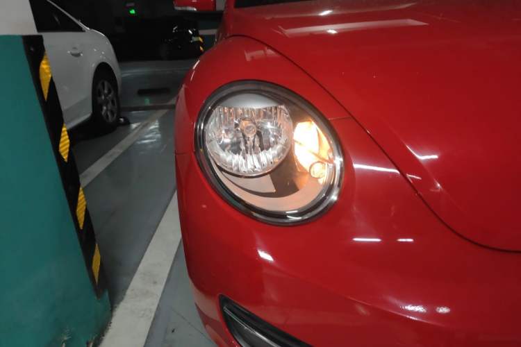 Used Volkswagen Beetle 2014 1.2TSI Fashion Edition Right Front Headlight