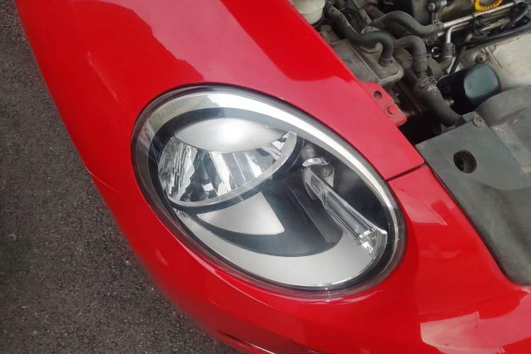 Used Volkswagen Beetle 2014 1.2TSI Fashion Edition Right Front Headlight