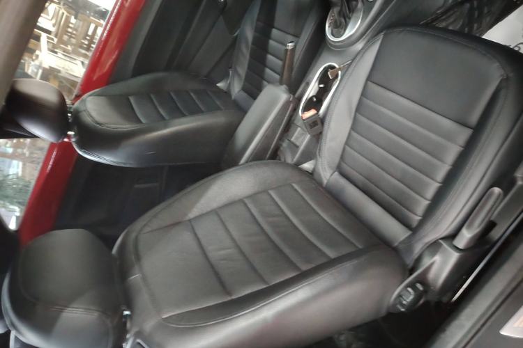 Used Volkswagen Beetle 2014 1.4TSI Fashion Edition Right Front Seat