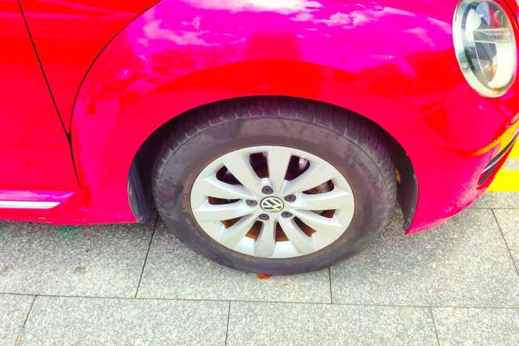 Used Volkswagen Beetle 2014 1.2TSI Fashion Edition Right Front Wheel Hub