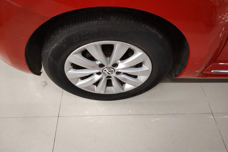 Used Volkswagen Beetle 2014 1.4TSI Fashion Edition Right Rear Wheel Hub