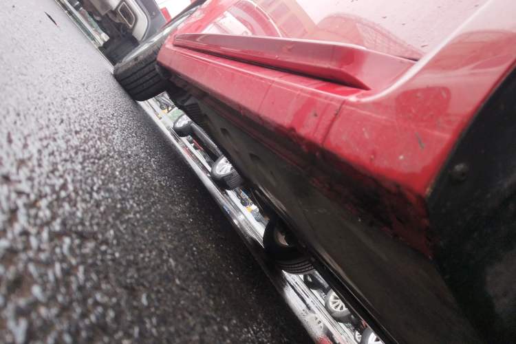 Used Volkswagen Beetle 2014 1.2TSI Fashion Edition Right Side Sill