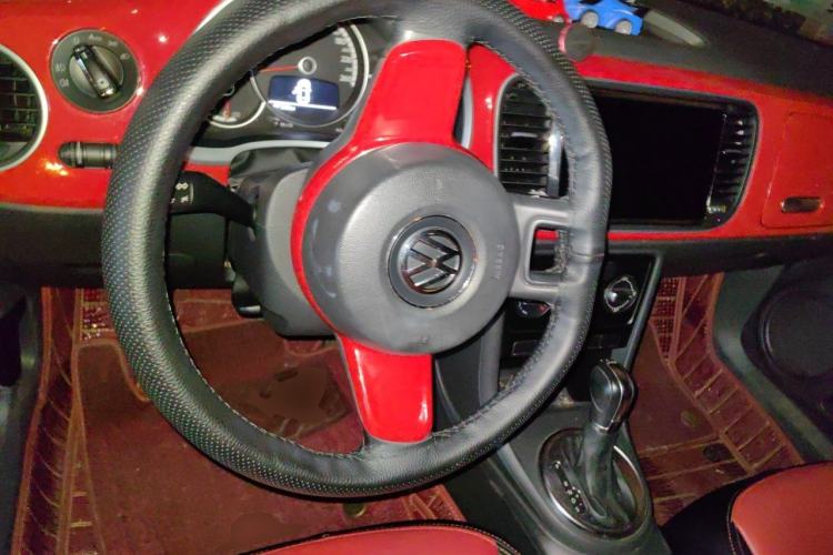 Used Volkswagen Beetle 2014 1.4TSI Fashion Edition Steering Wheel