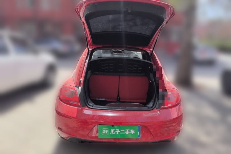 Used Volkswagen Beetle 2014 1.4TSI Fashion Edition Trunk