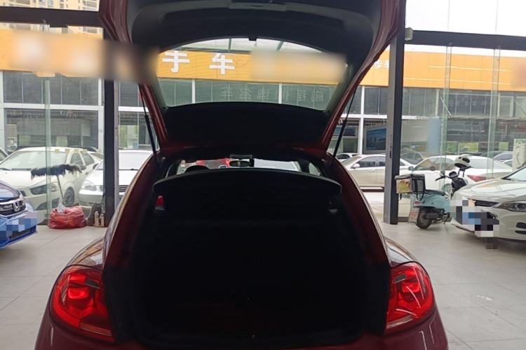 Used Volkswagen Beetle 2014 1.2TSI Fashion Edition Trunk