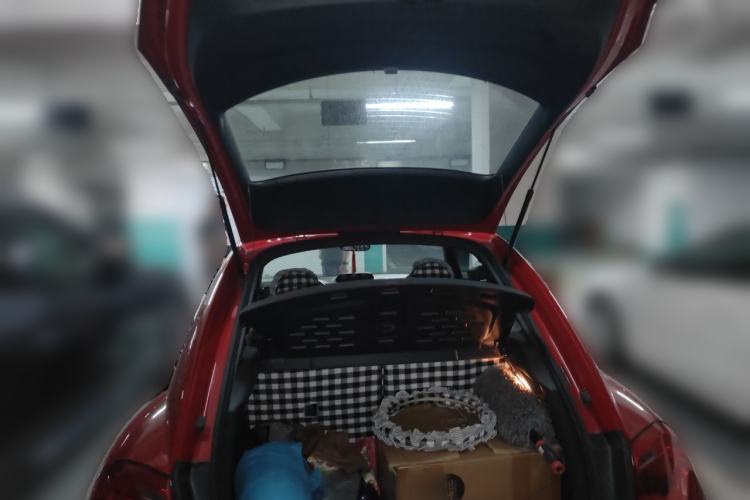 Used Volkswagen Beetle 2014 1.2TSI Fashion Edition Trunk