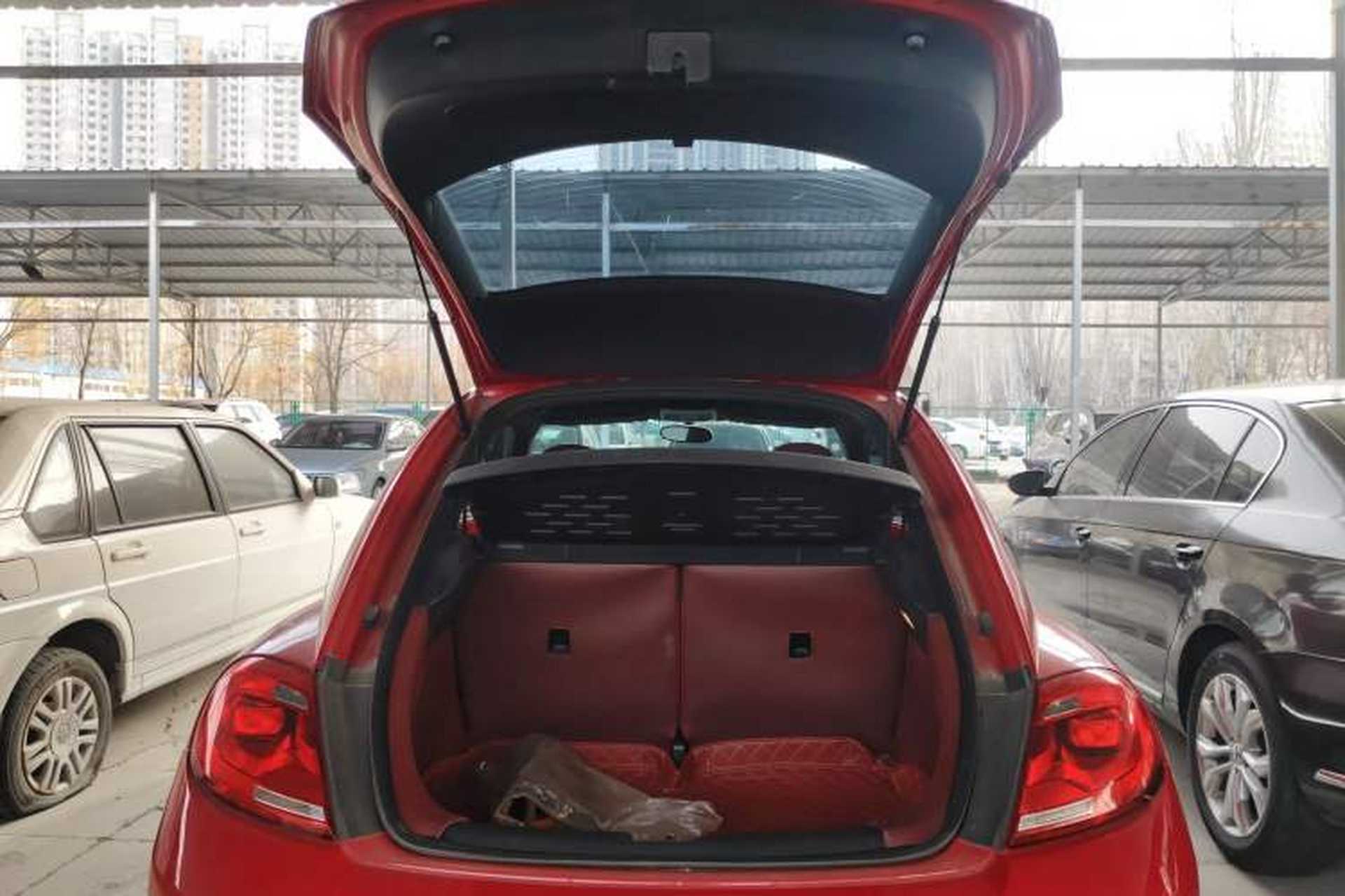 Used Volkswagen Beetle 2014 1.2TSI Fashion Edition Trunk