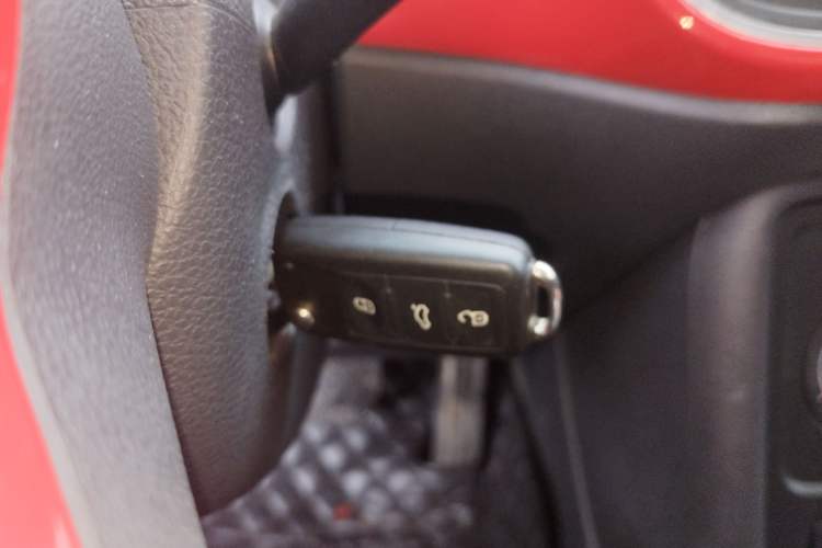 Used Volkswagen Beetle 2014 1.2TSI Fashion Edition Vehicle Key