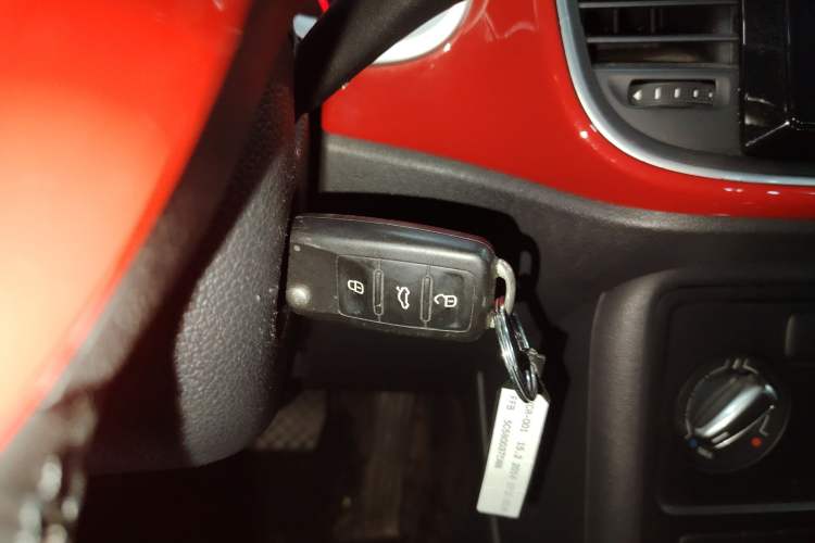 Used Volkswagen Beetle 2014 1.4TSI Fashion Edition Vehicle Key