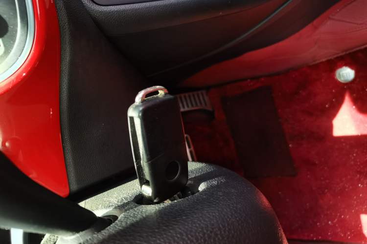 Used Volkswagen Beetle 2014 1.4TSI Fashion Edition Vehicle Key