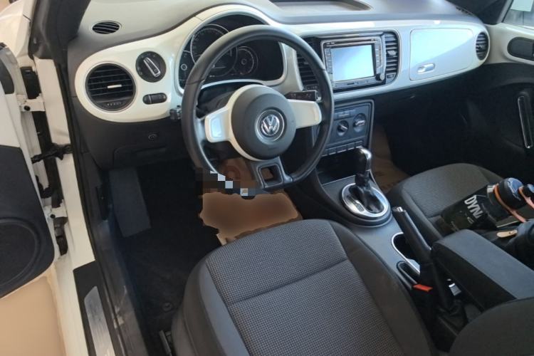 Used Volkswagen Beetle 2014 1.2TSI Fashion Edition Center Console