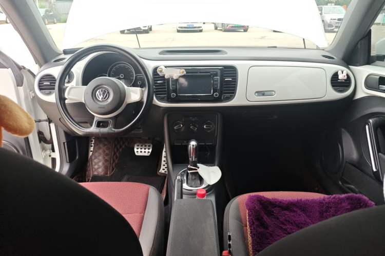 Used Volkswagen Beetle 2014 1.2TSI Fashion Edition Center Console