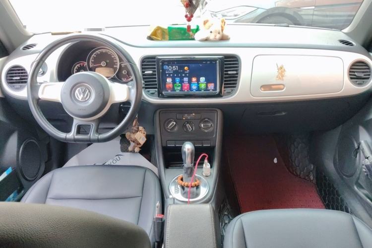 Used Volkswagen Beetle 2014 1.4TSI Fashion Edition Center Console