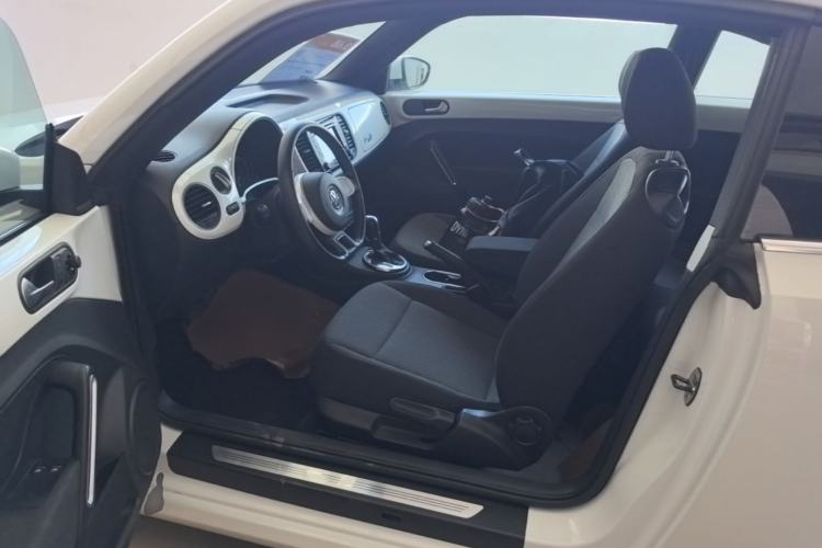 Used Volkswagen Beetle 2014 1.2TSI Fashion Edition Driver Seat