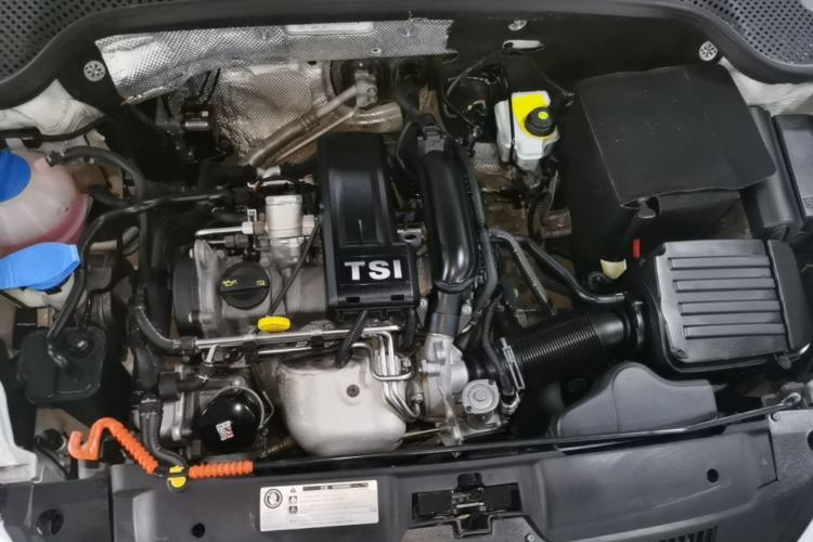 Used Volkswagen Beetle 2014 1.2TSI Fashion Edition Engine Bay