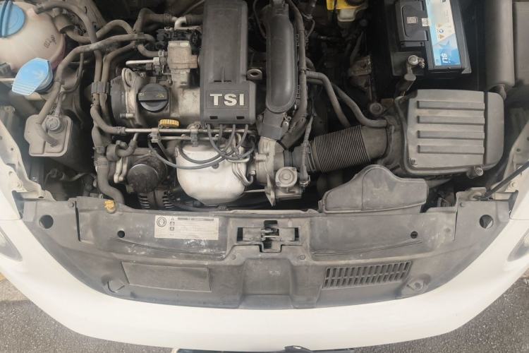 Used Volkswagen Beetle 2014 1.2TSI Comfort Model Engine Bay
