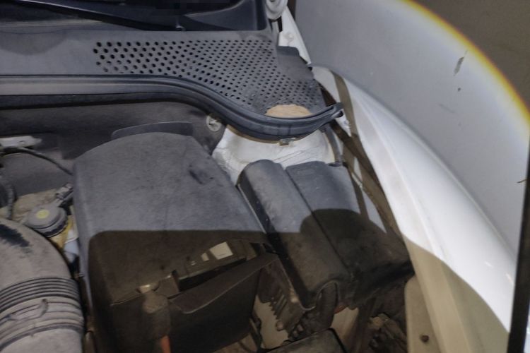 Used Volkswagen Beetle 2014 1.4TSI Fashion Edition Engine Bay Left