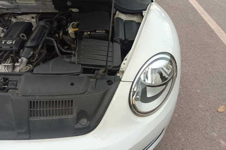 Used Volkswagen Beetle 2014 1.2TSI Fashion Edition Engine Bay Left