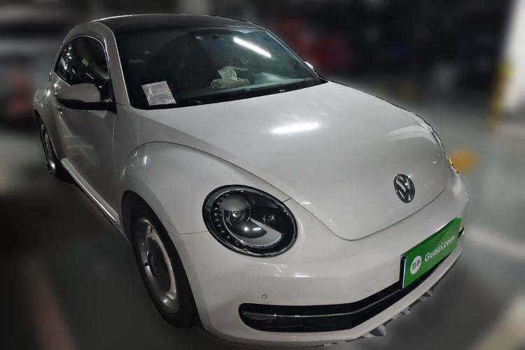 Used Volkswagen Beetle 2014 1.2TSI Comfort Model Front Right 45 Deg
