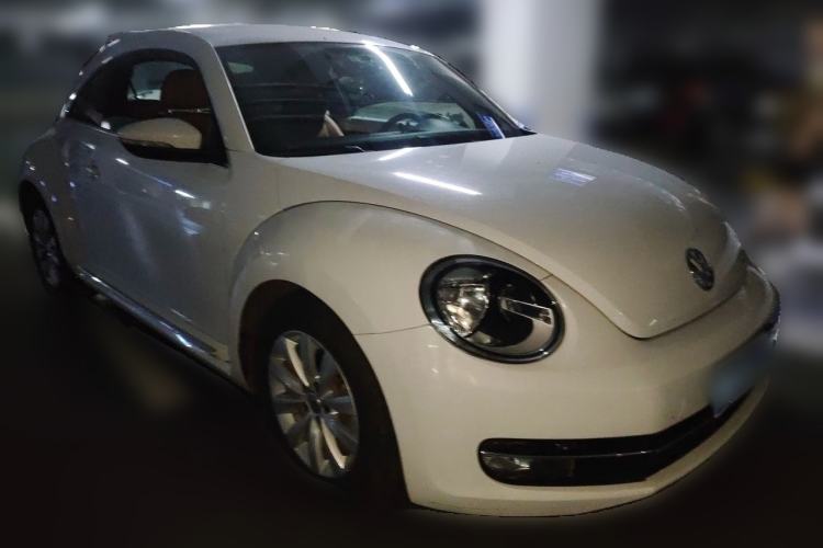 Used Volkswagen Beetle 2014 1.2TSI Fashion Edition Front Right 45 Deg