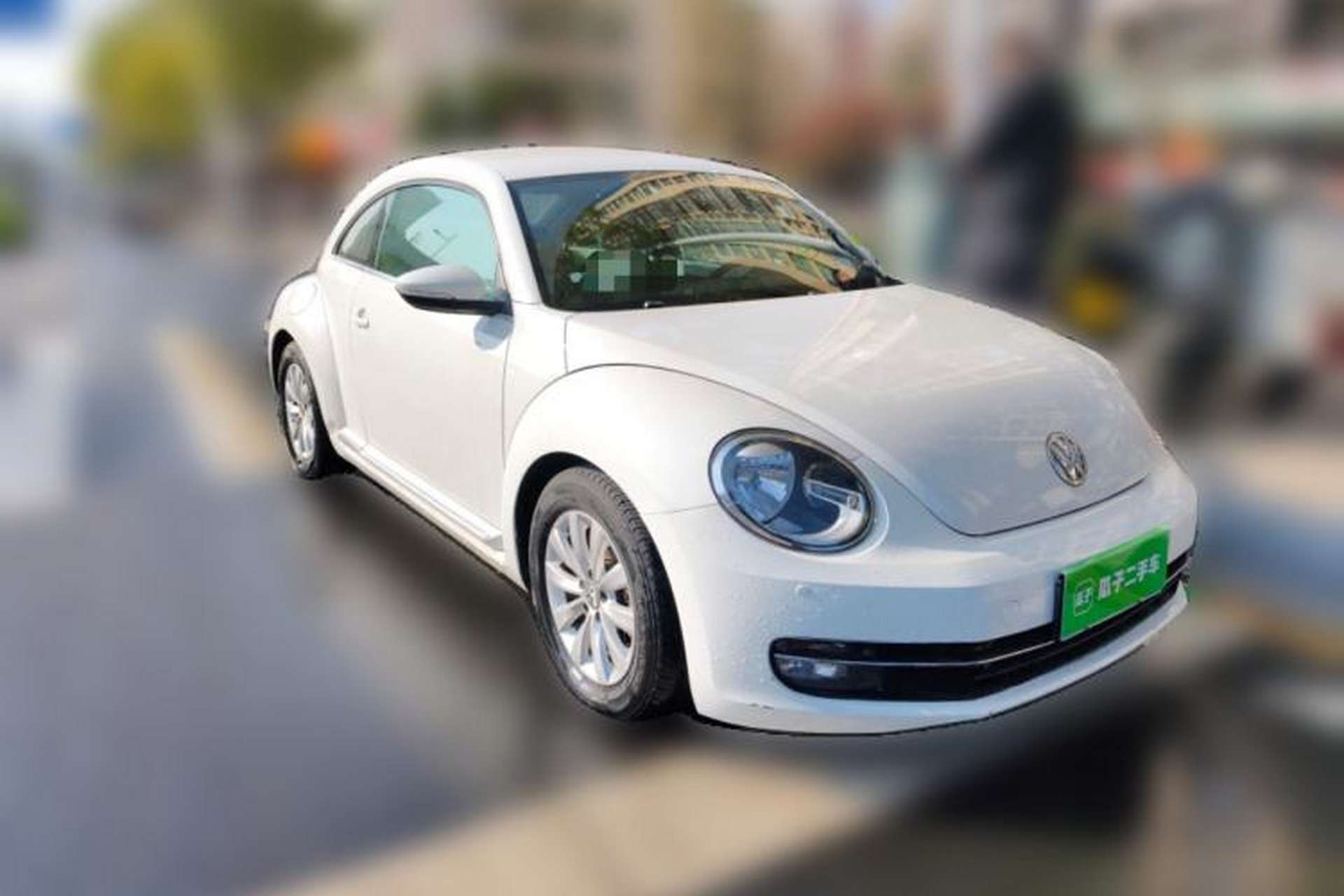 Used Volkswagen Beetle 2014 1.2TSI Fashion Edition Front Right 45 Deg