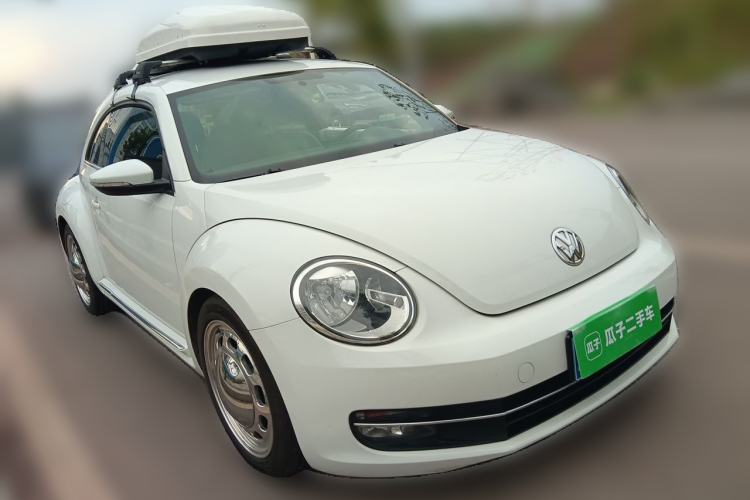 Used Volkswagen Beetle 2014 1.2TSI Fashion Edition Front Right 45 Deg