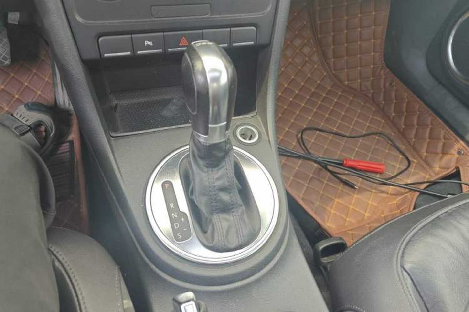 Used Volkswagen Beetle 2014 1.4TSI Comfort Model Gear Lever