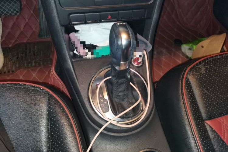 Used Volkswagen Beetle 2014 1.4TSI Fashion Edition Gear Lever