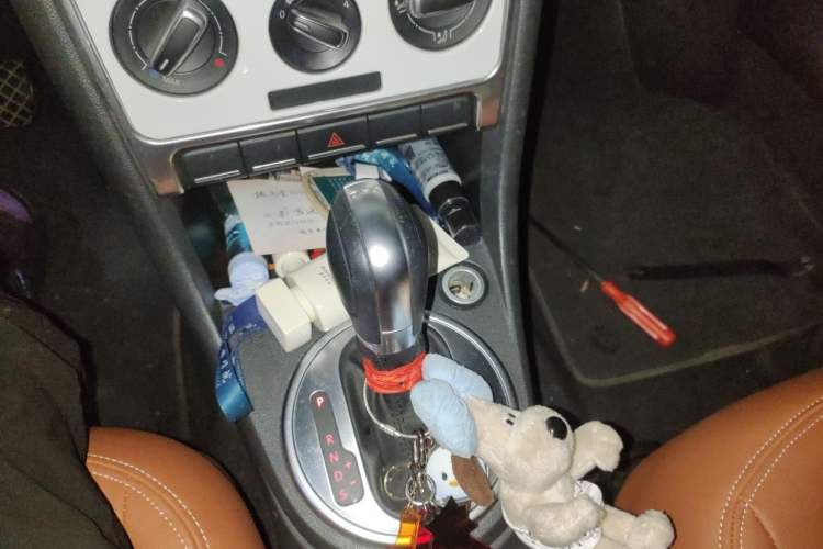 Used Volkswagen Beetle 2014 1.2TSI Fashion Edition Gear Lever
