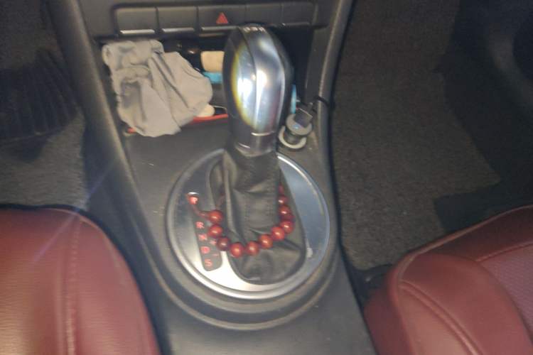 Used Volkswagen Beetle 2014 1.4TSI Fashion Edition Gear Lever
