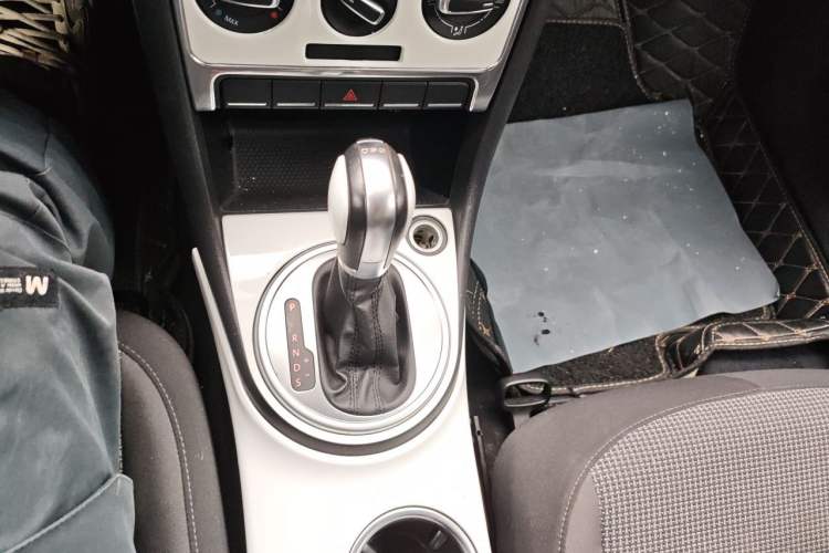 Used Volkswagen Beetle 2014 1.2TSI Fashion Edition Gear Lever