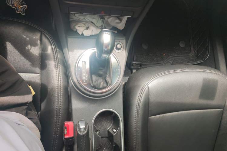 Used Volkswagen Beetle 2014 1.2TSI Fashion Edition Gear Lever