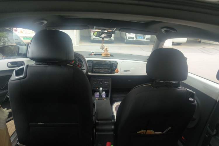 Used Volkswagen Beetle 2014 1.2TSI Comfort Model Headliner