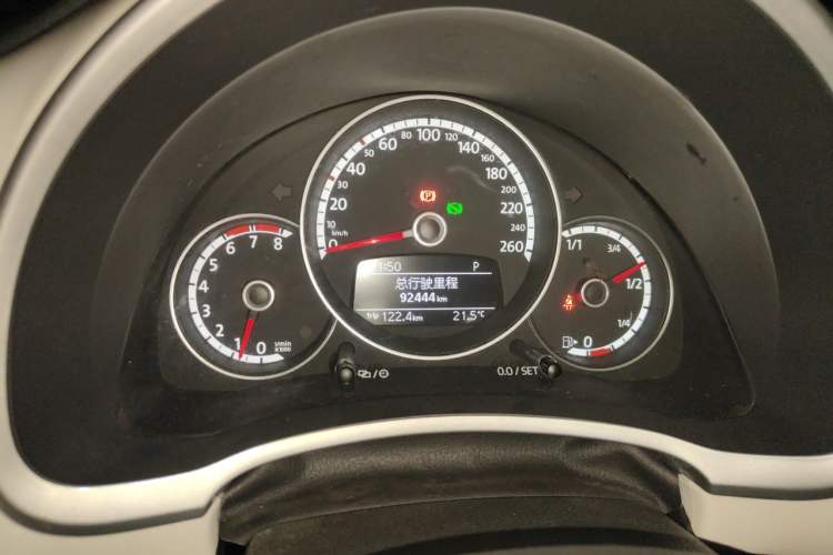 Used Volkswagen Beetle 2014 1.4TSI Fashion Edition Instrument Cluster