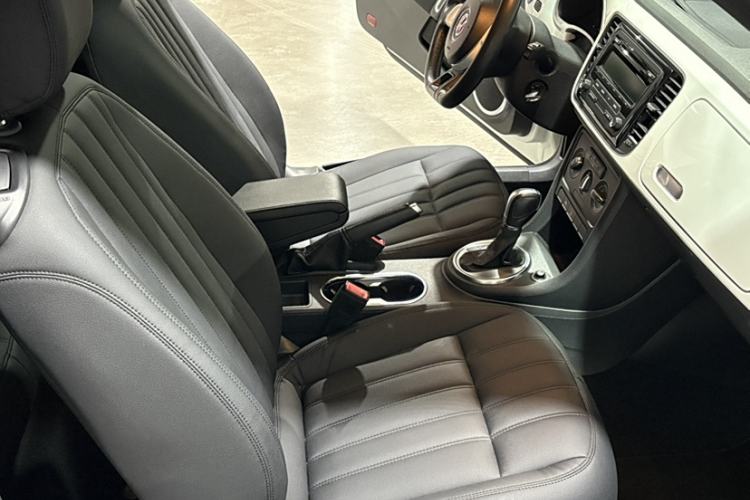 Used Volkswagen Beetle 2014 1.2TSI Comfort Model Interior 2