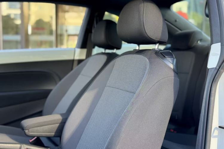 Used Volkswagen Beetle 2014 1.2TSI Fashion Edition Interior 2