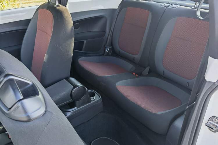 Used Volkswagen Beetle 2014 1.4TSI Fashion Edition Interior 4