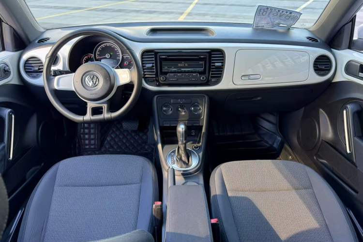 Used Volkswagen Beetle 2014 1.2TSI Fashion Edition Interior 5
