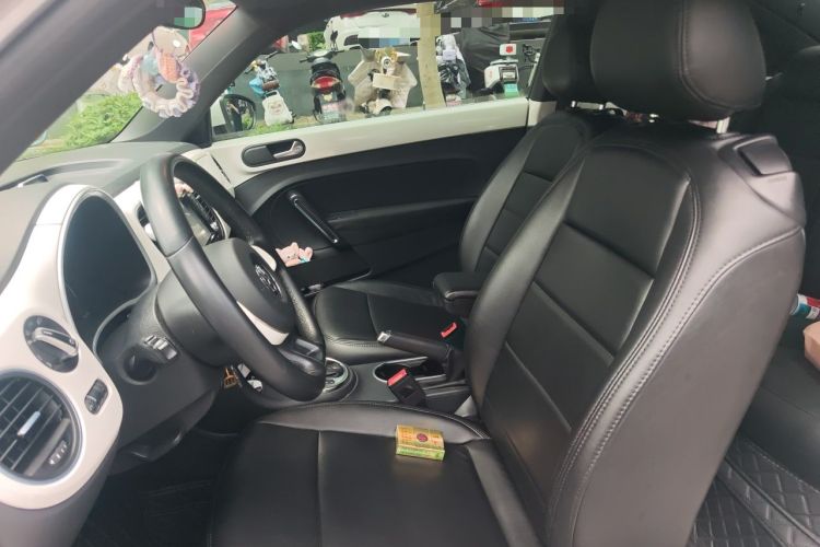 Used Volkswagen Beetle 2014 1.2TSI Fashion Edition Left Front Seat