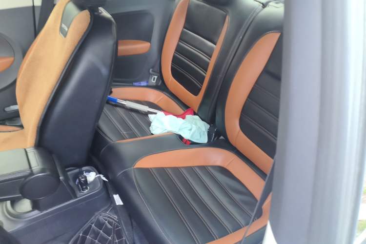 Used Volkswagen Beetle 2014 1.4TSI Fashion Edition Left Rear Seat