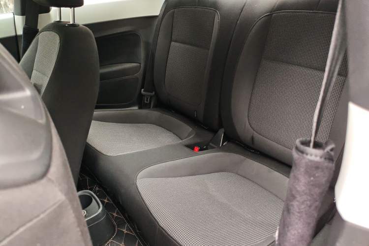 Used Volkswagen Beetle 2014 1.2TSI Fashion Edition Left Rear Seat