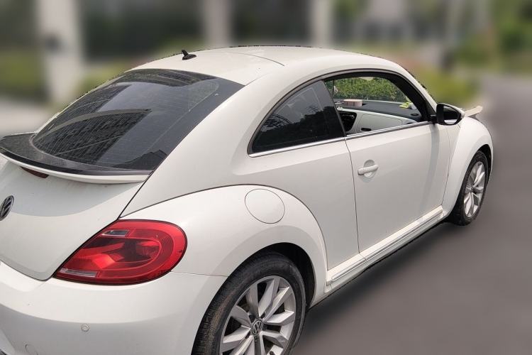 Used Volkswagen Beetle 2014 1.4TSI Fashion Edition Rear Right 45 Deg