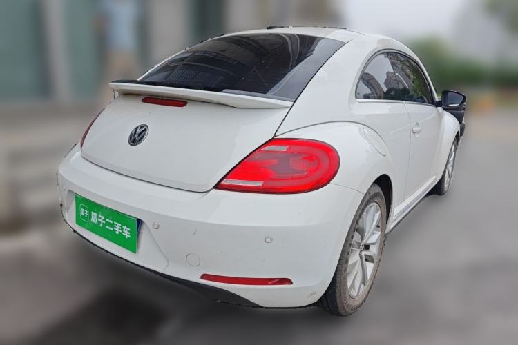 Used Volkswagen Beetle 2014 1.4TSI Fashion Edition Rear Right 45 Deg